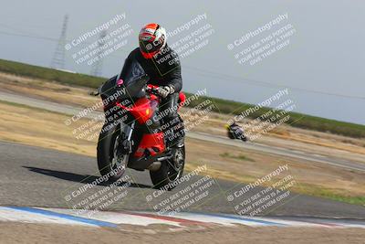 media/Sep-10-2023-Pacific Track Time (Sun) [[44210541ad]]/Group B/1220pm (Wheelie Bump)/